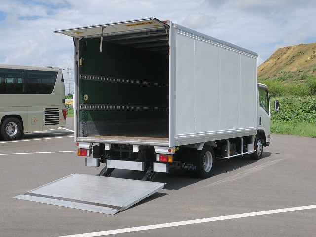 中古トラック いすゞアルミバン #7