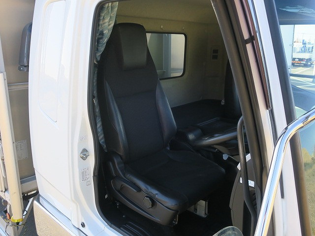 中古トラック 三菱ふそうアルミウィング #13