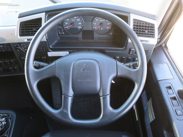 中古トラック 三菱ふそうアルミウィング ＃16