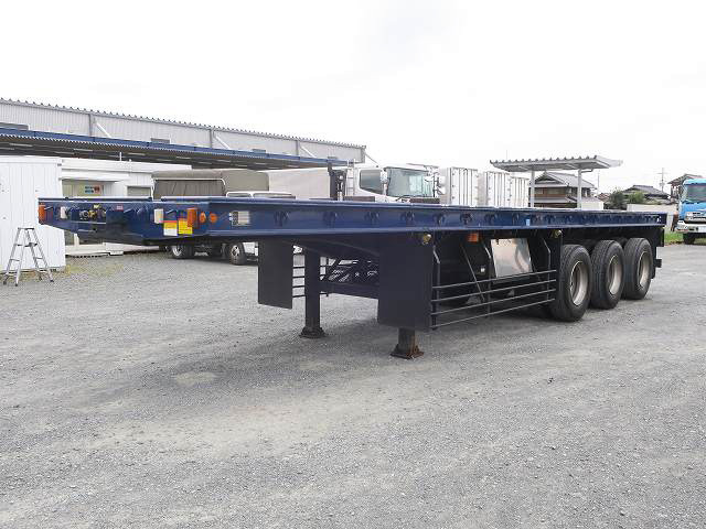 最新入庫情報】平成17年式 日本トレクス 3軸まな板セミトレーラー