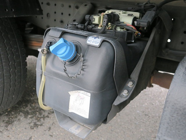 中古トラック 三菱ふそうアルミバン #11