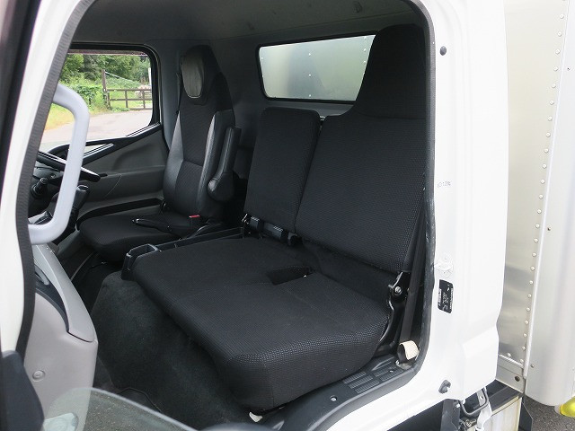 中古トラック 三菱ふそうアルミバン #23