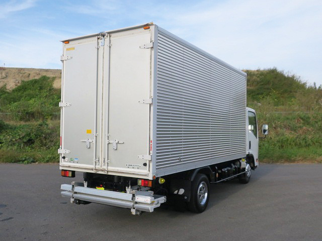 中古トラック いすゞアルミバン ＃3