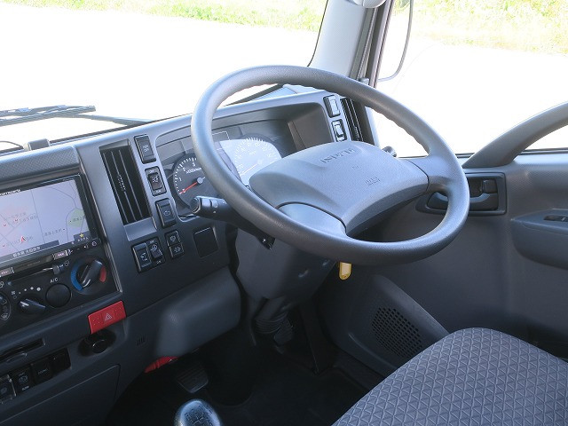 中古トラック いすゞアルミウィング ＃15