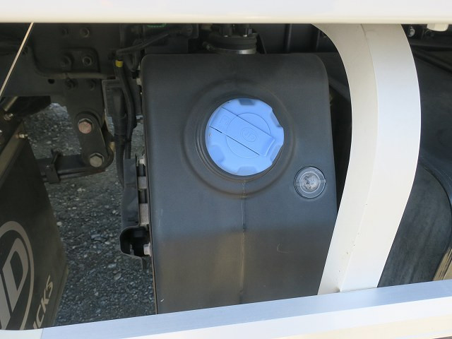 中古トラック UDトラックスアルミウィング ＃11