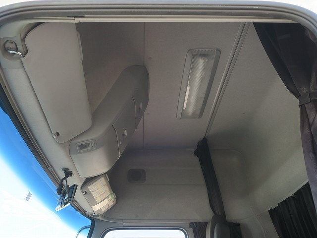 中古トラック UDトラックスアルミウィング ＃24