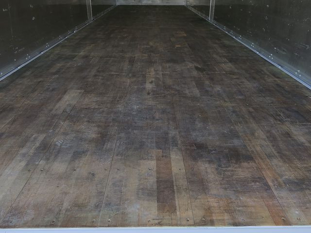 中古トラック UDトラックスアルミウィング ＃8