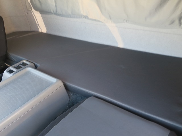 中古トラック UDトラックス平ボディアルミブロック ＃23