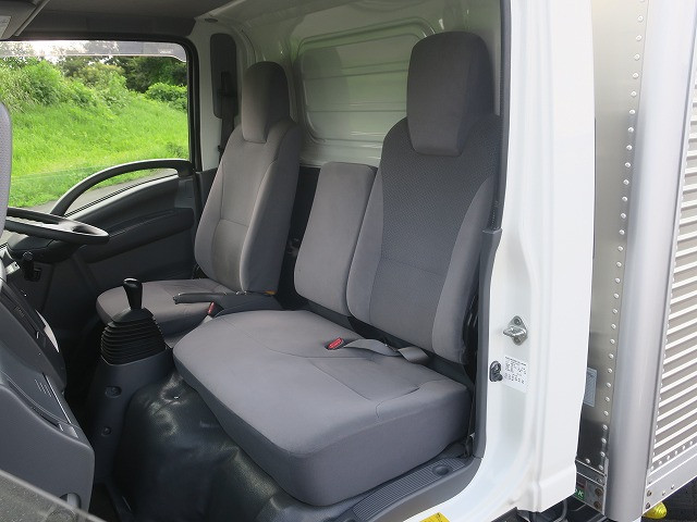 中古トラック いすゞアルミバン ＃22