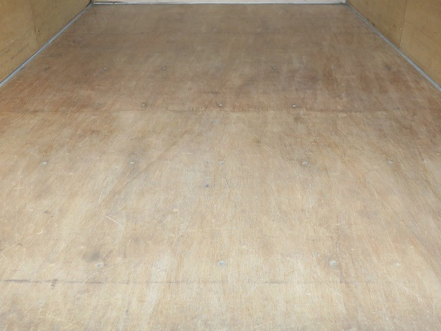 中古トラック いすゞアルミバン ＃6