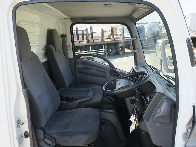 中古トラック いすゞアルミバン #11