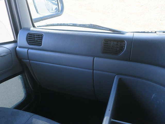 中古トラック UDトラックストラクタヘッド #16