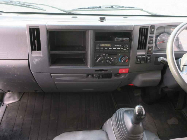 中古トラック いすゞアルミバン ＃13