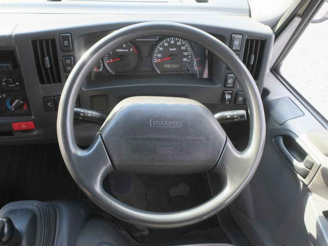 中古トラック いすゞアルミバン ＃15