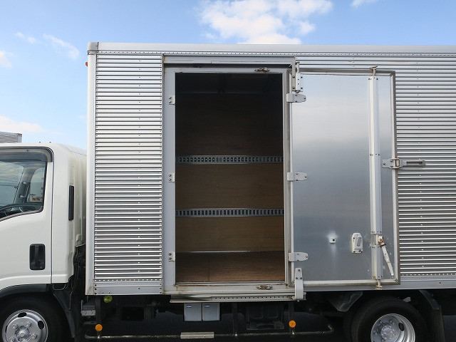 中古トラック いすゞアルミバン ＃7