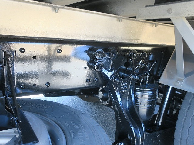 中古トラック UDトラックス冷凍バン ＃10