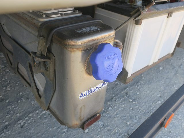 中古トラック UDトラックス平ボディアルミブロック #11