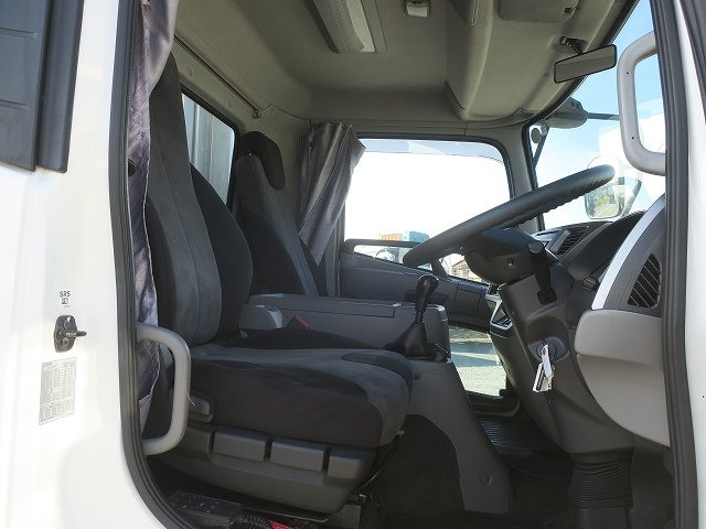 中古トラック UDトラックス平ボディアルミブロック #14