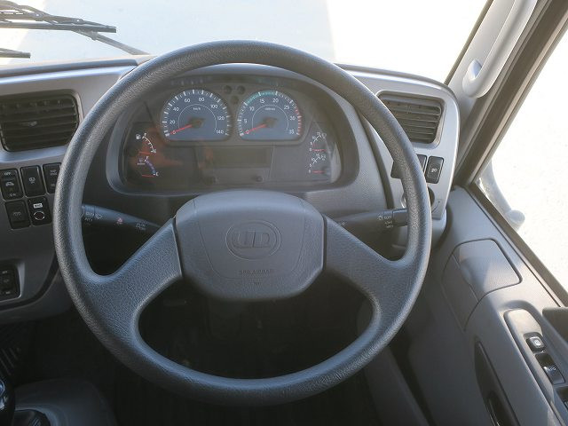 中古トラック UDトラックス平ボディアルミブロック #16