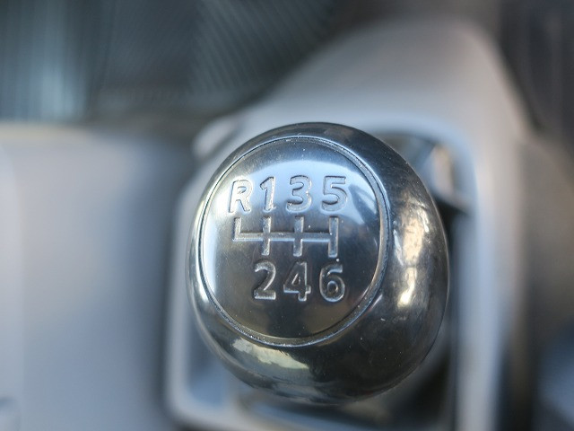 中古トラック UDトラックス平ボディアルミブロック #18