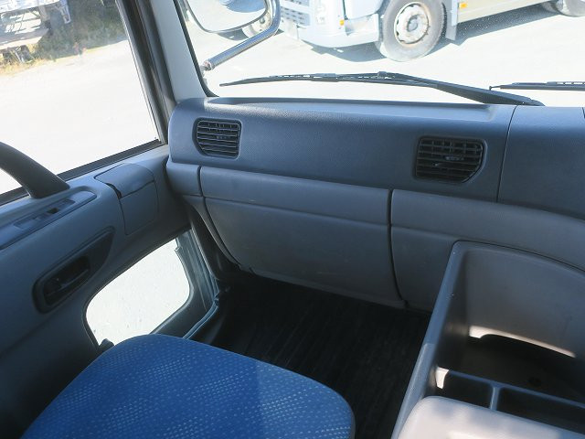 中古トラック UDトラックスコンクリートミキサー車 #15