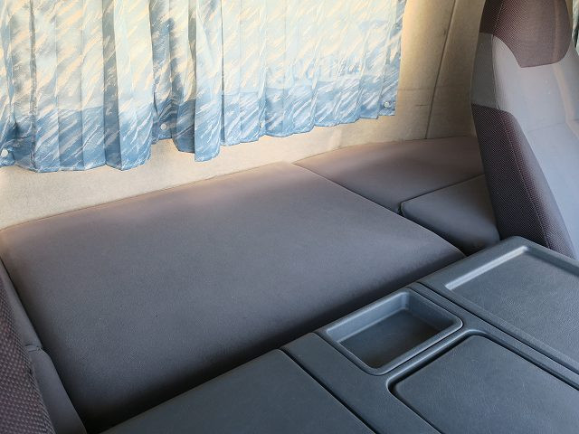 中古トラック 三菱ふそうトラクタヘッド #23