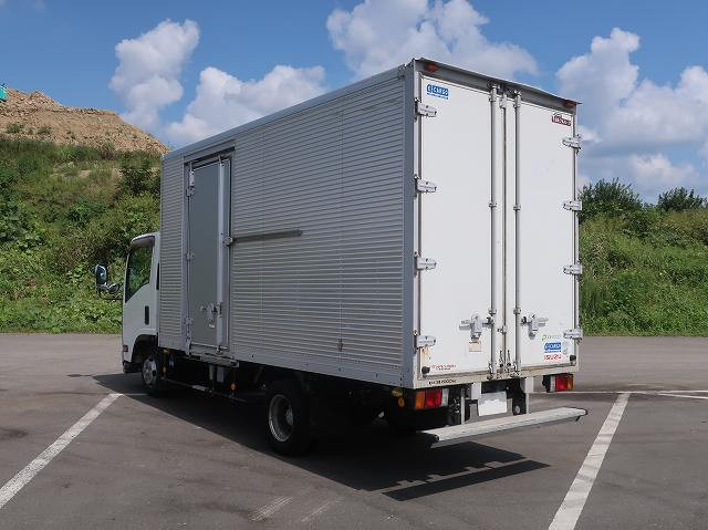 中古トラック いすゞアルミバン ＃4