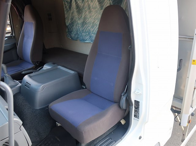 中古トラック 三菱ふそう ファイター 中型アルミウィング
