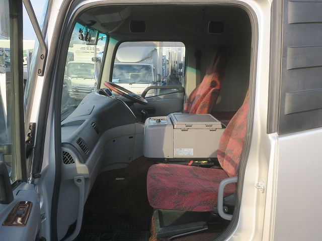 中古トラック UDトラックスロングダンプ #22