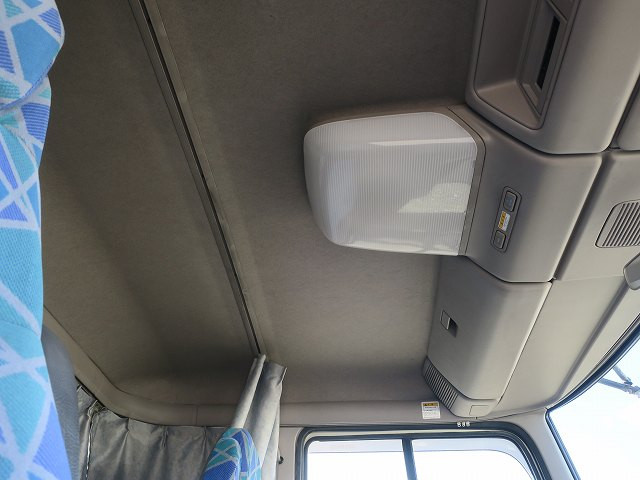 中古トラック 日野粉粒体運搬車 #24