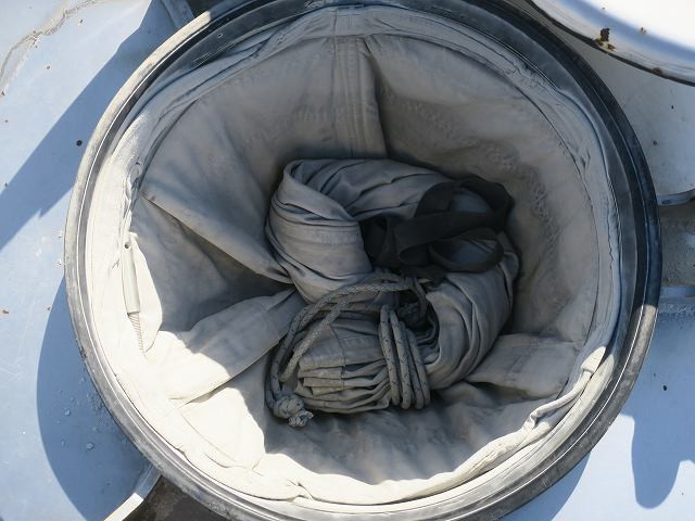 中古トラック 日野粉粒体運搬車 ＃8