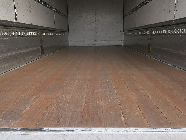 中古トラック いすゞアルミウィング ＃6