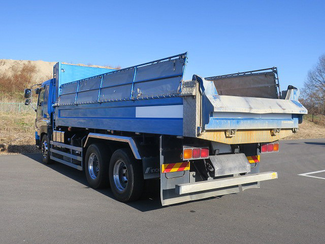 中古トラック いすゞロングダンプ ＃4