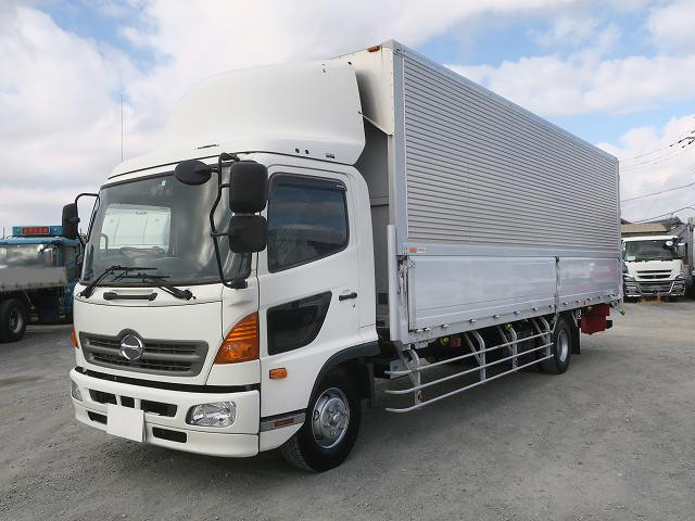 最新入庫情報】平成26年式 日野 レンジャー 増トン アルミウィング