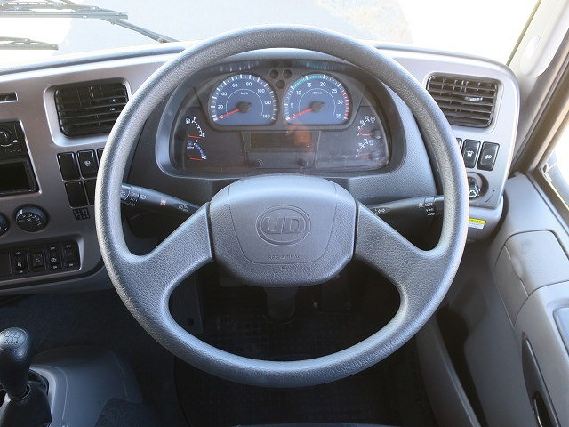 中古トラック UDトラックスアルミウィング ＃15