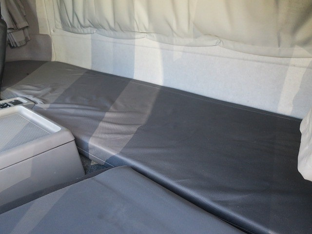 中古トラック UDトラックスアルミウィング ＃23