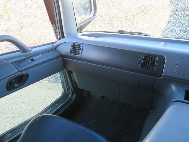 中古トラック 三菱ふそうクレーン付 #16