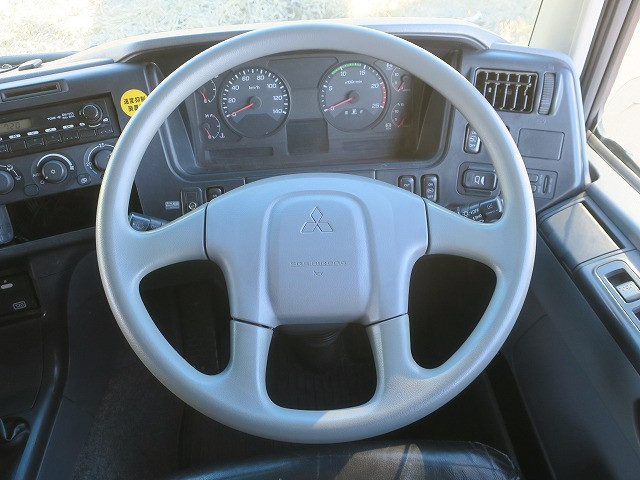 中古トラック 三菱ふそうクレーン付 #17