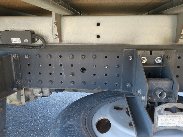 中古トラック 三菱ふそうアルミバン #11