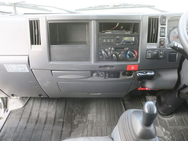 中古トラック いすゞアルミバン ＃13