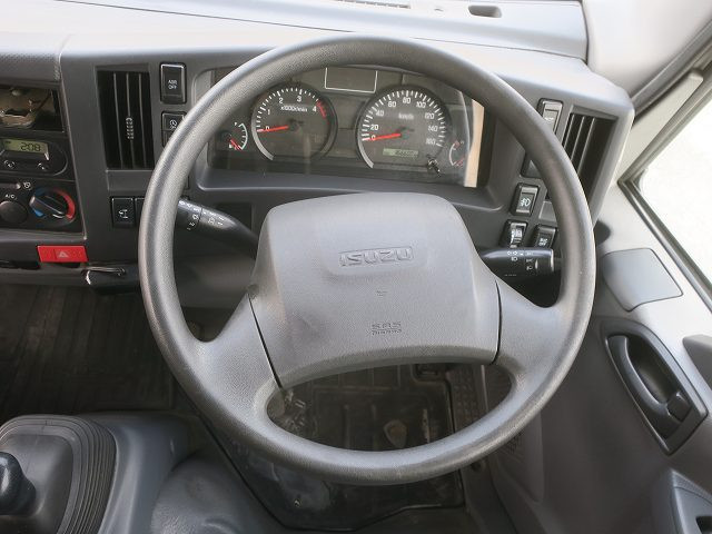 中古トラック いすゞアルミバン ＃15