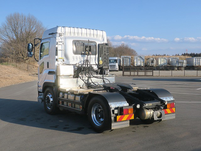 いすゞ、ギガ、トラクタヘッド、QKG-EXD52BD・中古トラックの