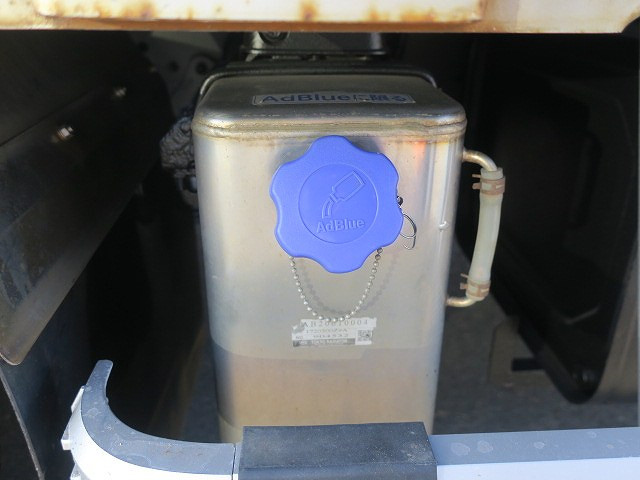 中古トラック UDトラックス平ボディアルミブロック #10