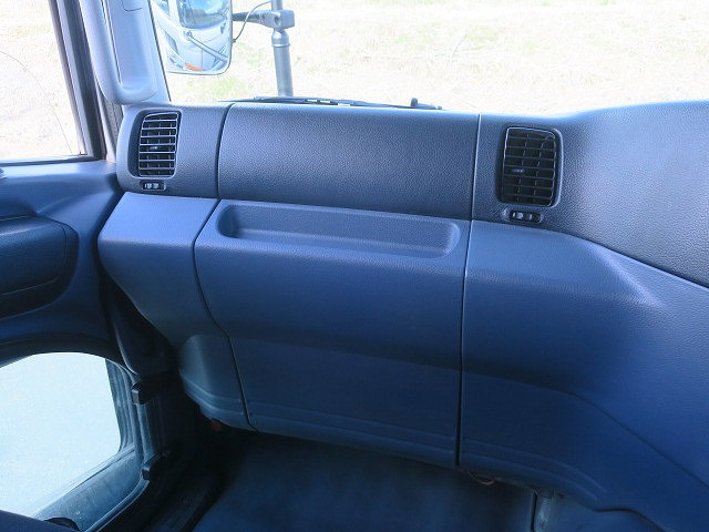 中古トラック 日野粉粒体運搬車 #15
