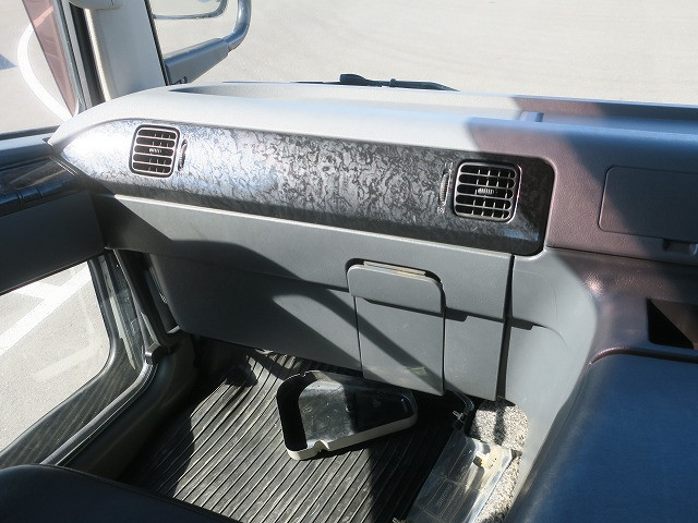 中古トラック 三菱ふそうトラクタヘッド ＃15