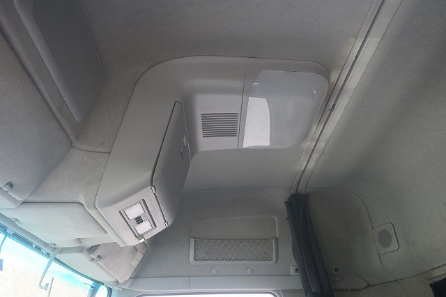 中古トラック 三菱ふそうトラクタヘッド #24