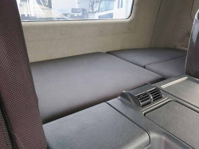中古トラック 三菱ふそうトラクタヘッド #23