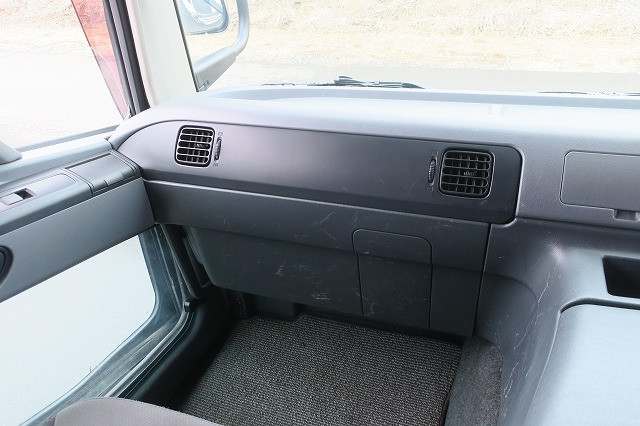 中古トラック 三菱ふそう平ボディアルミブロック #15