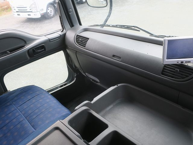 中古トラック いすゞ粉粒体運搬車 #16