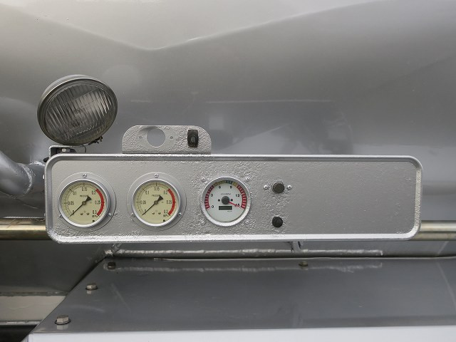 中古トラック いすゞ粉粒体運搬車 #9